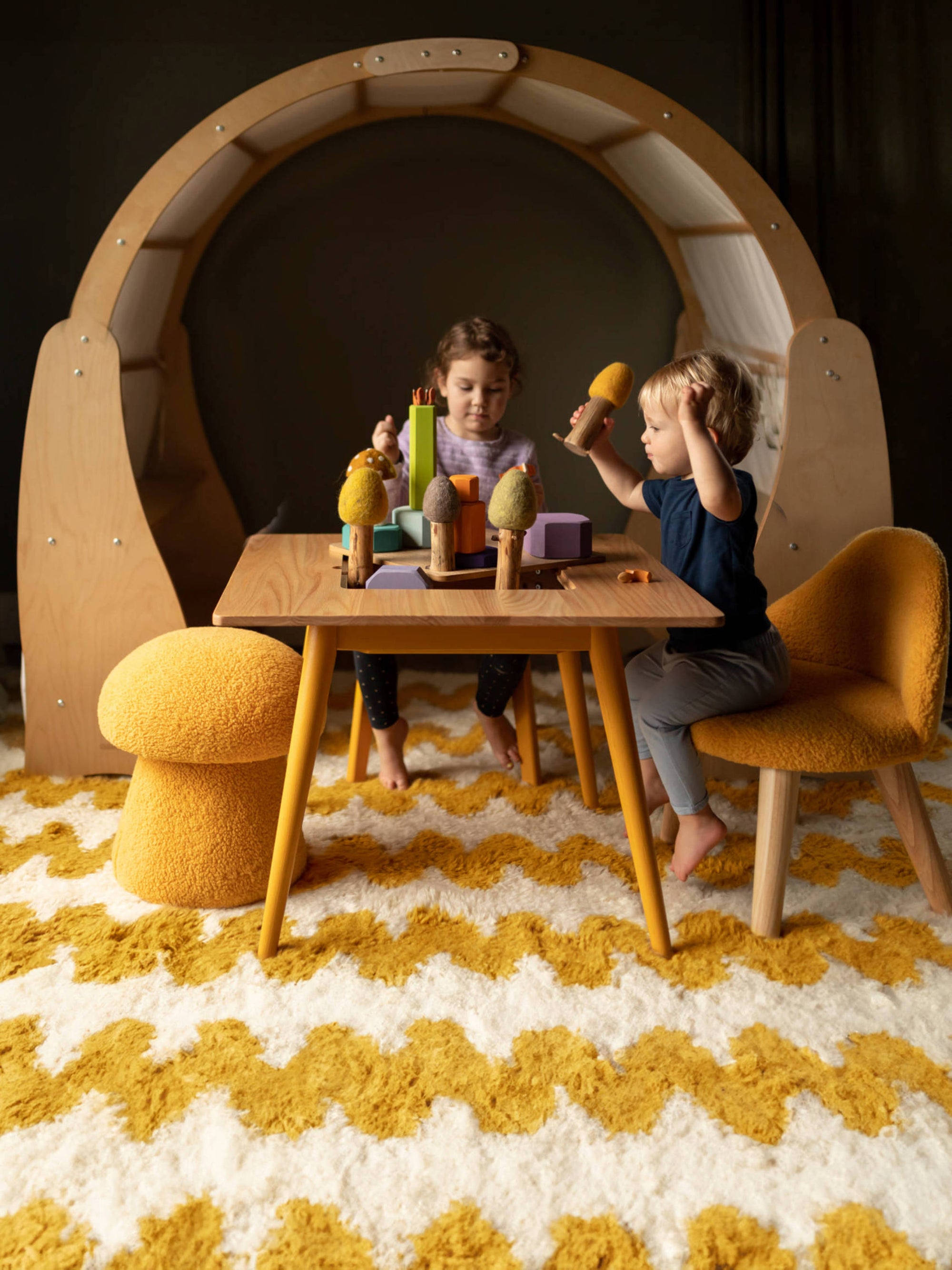 Ruben Play Table &amp; Boucle Chairs